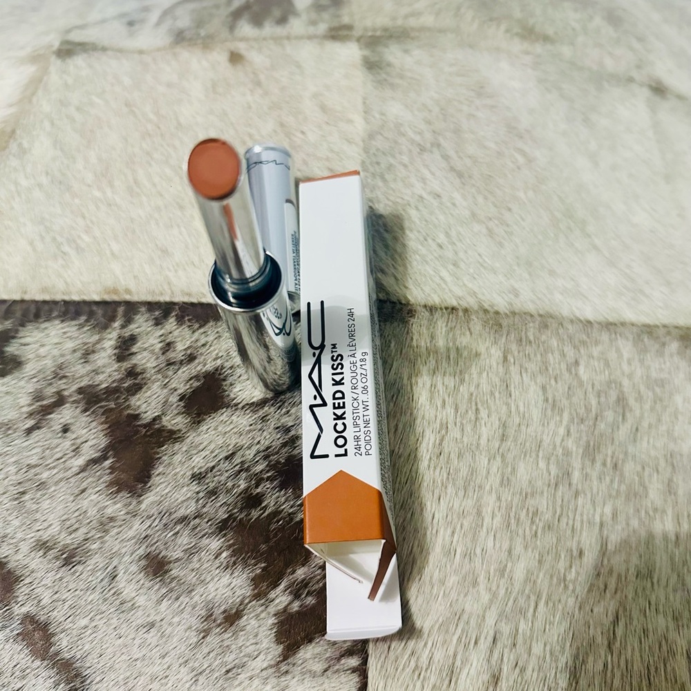 💋 MAC ✨Indulgent✨ Locked Kiss 24-Hour Lipstick BRAND NEW